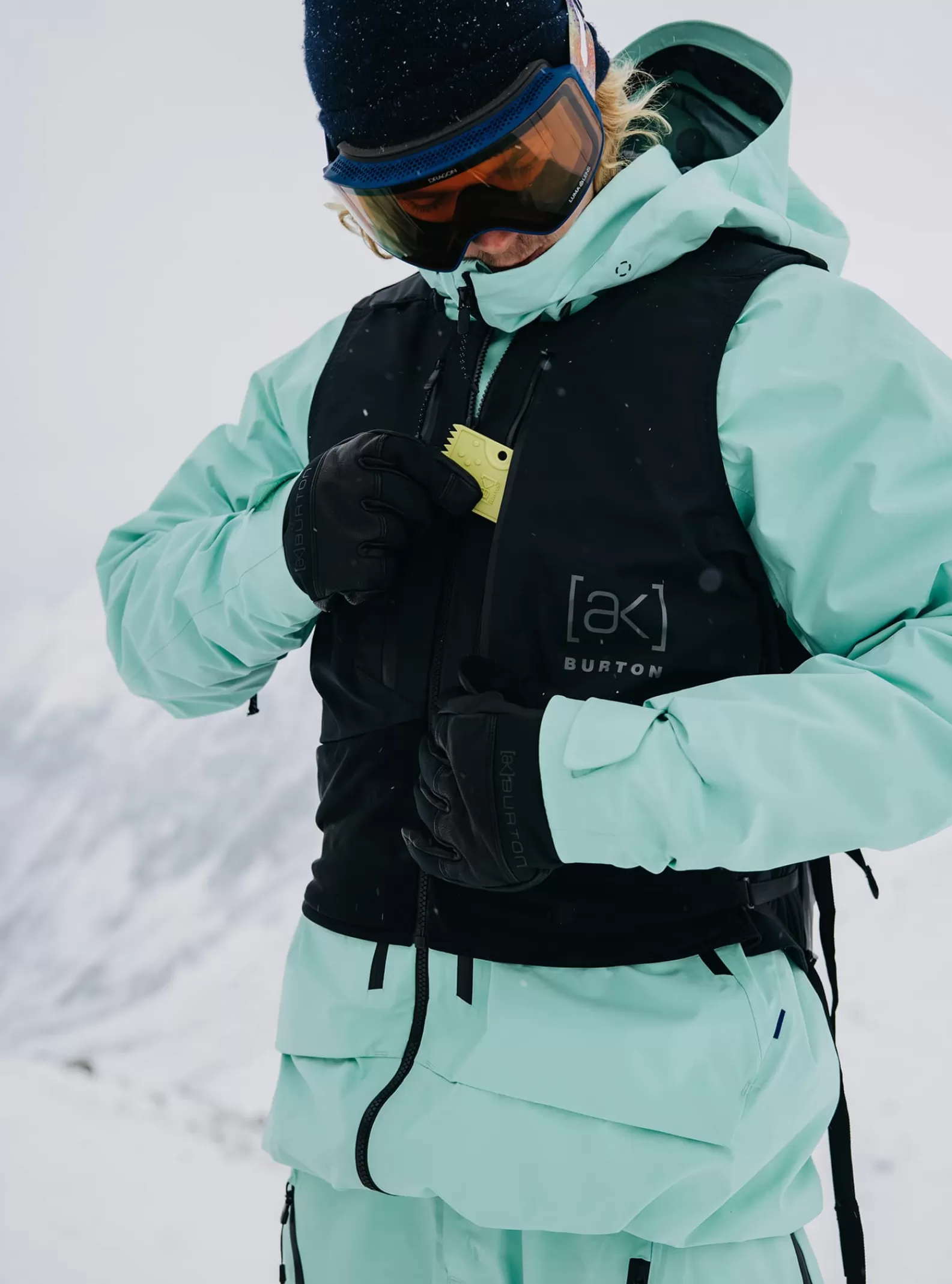 Burton [ak] Dispatcher 13L Vest Pack<Women Board Bags & Snow Packs | Board Bags & Snow Packs