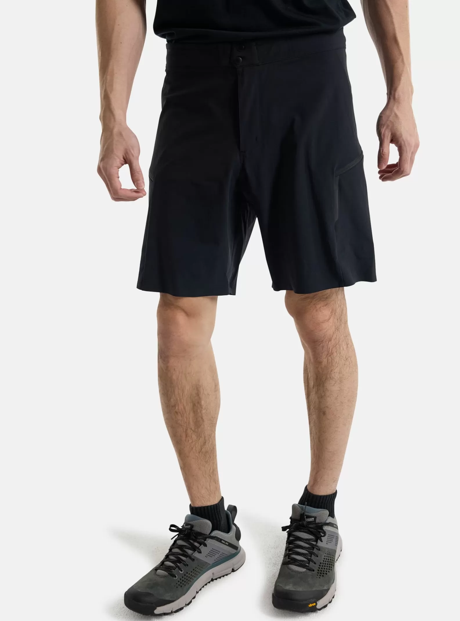 Burton Men's [ak] Minimalist Shorts< Pants & Shorts