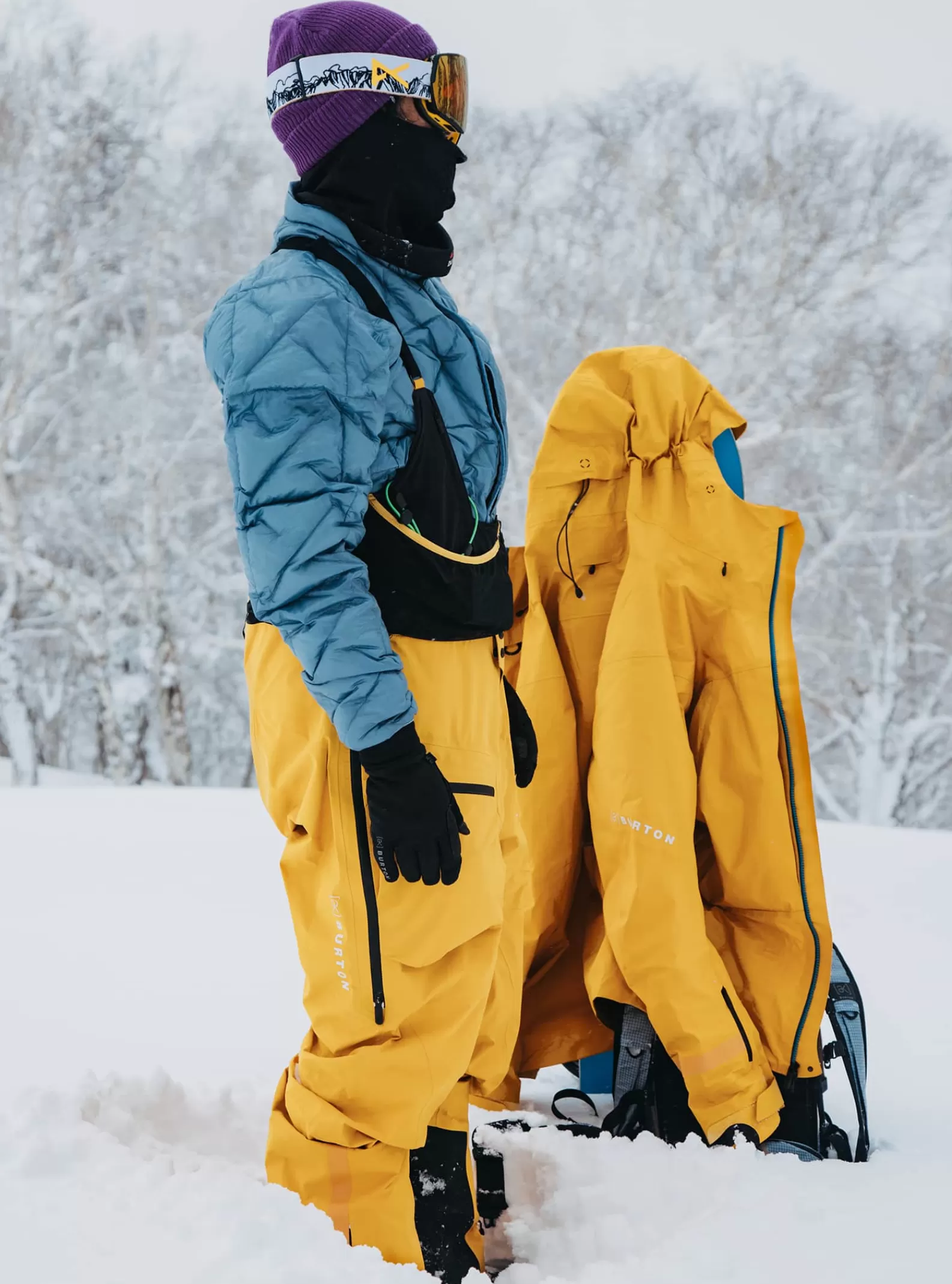 Burton Men's [ak] Tusk GORE-TEX PRO 3L Hi-Top Bib Pants< Snow Pants & Bibs