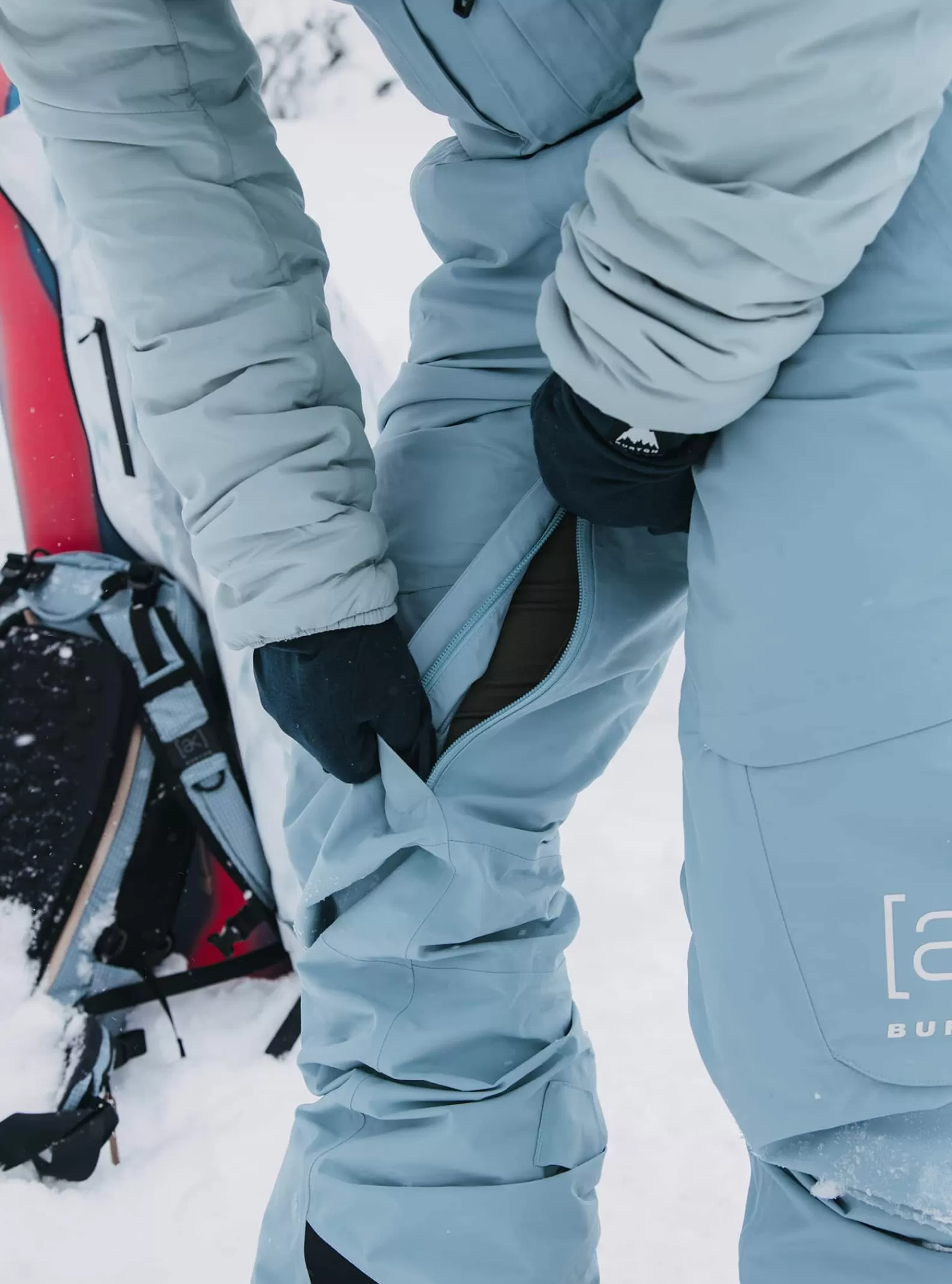 Burton Women's [ak] Kimmy GORE-TEX 2L Bib Pants (Short)<Women Snow Pants & Bibs
